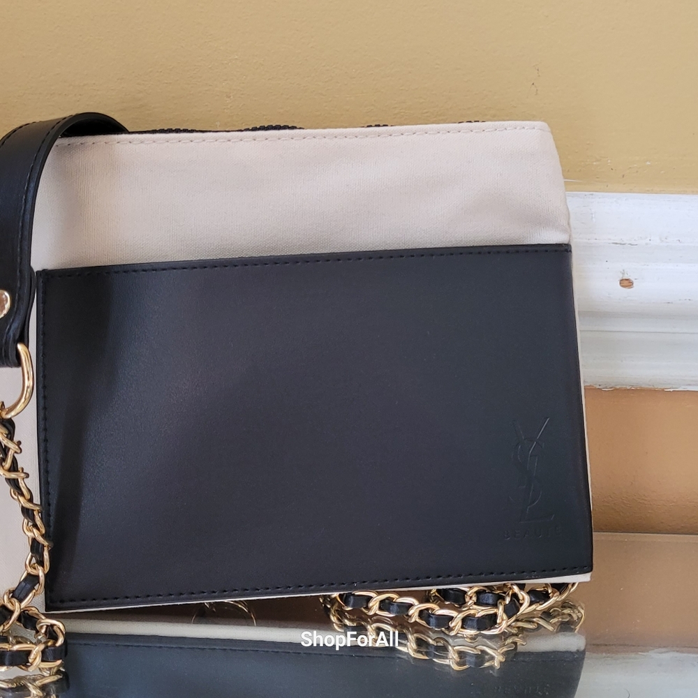 🥳🥳Host pick 💥💥🥳🥳Yves Saint Lauren pouch converted in to shoulder bag - Picture 16 of 16